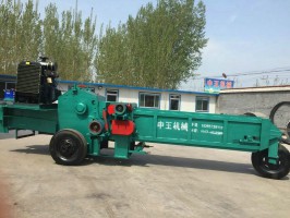 可移動式柴油機(jī)削片機(jī)